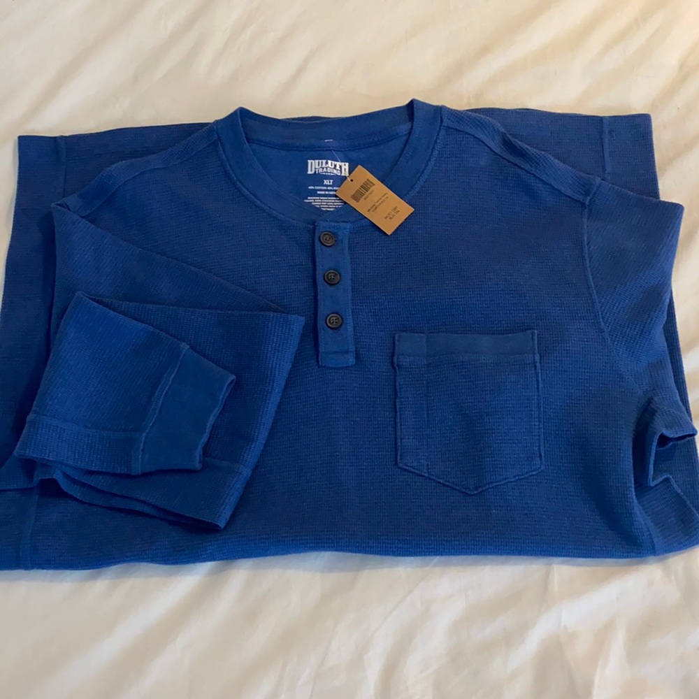 Men’s Duluth Trading Henley Shirt